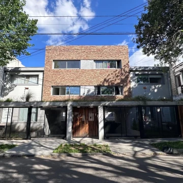 DEPARTAMENTO 3 AMBIENTES CON COCHERA EN QUILMES