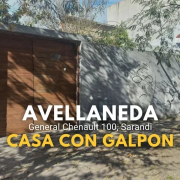 CASA EN VENTA C/ GALPON A UNA CUADRA DE MITRE