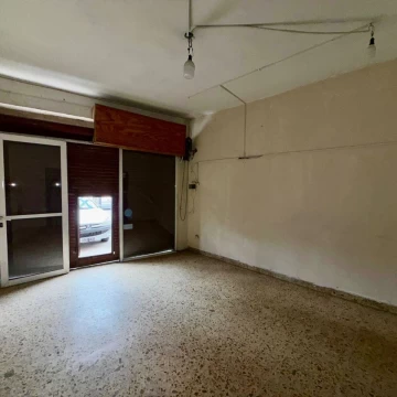 ALQUILER LOCAL, ZAPIOLA N 1941, BERNAL OESTE
