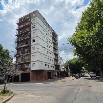 VENTA DPTO 4 AMBIENTES COCHERA QUILMES