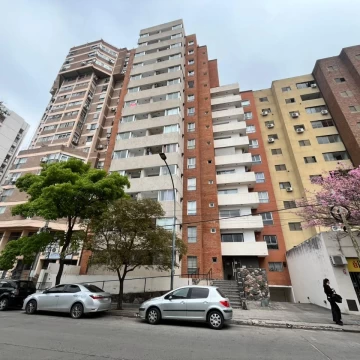 Departamento en Venta / Alquiler barrio Cofico 