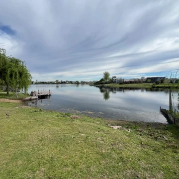 Lote de 790 m² a la laguna | San Rafael – Villanueva
