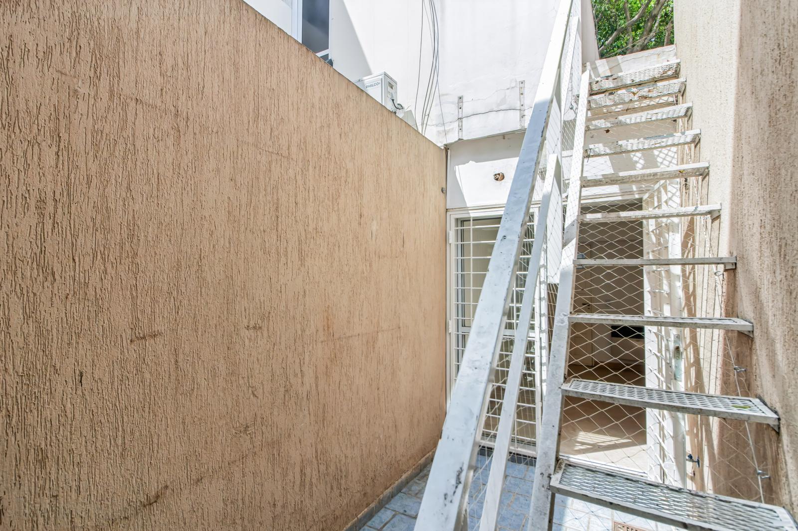 escalera a terraza