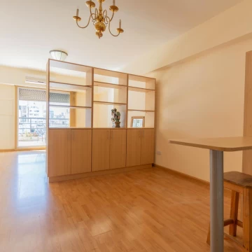 ALQUILER MONOAMBIENTE CON BALCON - RECOLETA