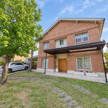Casa en venta de 4 dormitorios en Haras del Pilar La Caballeriza