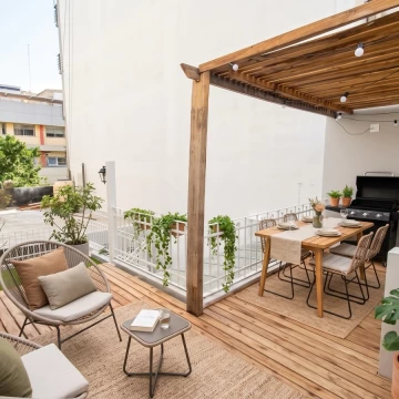 PH RECICLADO 3 AMBIENTES CON TERRAZA EN DECK - SIN EXPENSAS