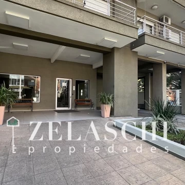Alquiler: Departamento 2 ambientes - calle Valentín Gomez, Caseros