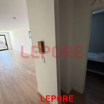DEPARTAMENTO CON 4 AMBIENTES CON BALCON