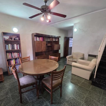 VENTA. CASA TIPO PH. 3 AMB. COCHERA Y TERRAZA. SAAVEDRA