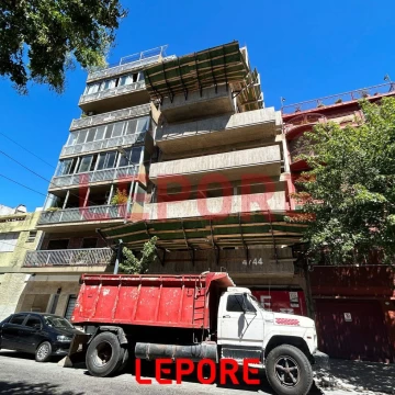 2 AMB. EN SOHO con parrilla propia