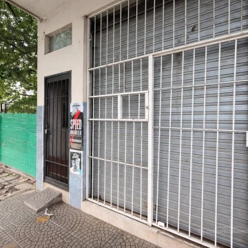 Alquiler comercial en Garin