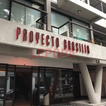 2 AMBIENTES COLEGIALES 