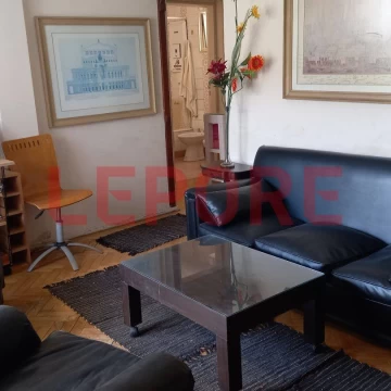 Departamento en venta 2 ambientes y escritorio al frente con cochera en RETIRO