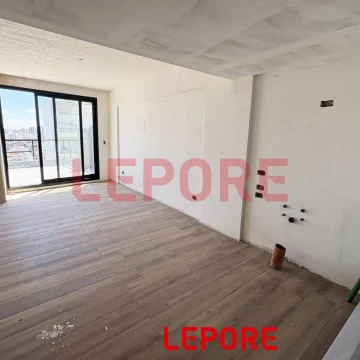 1 AMBIENTE | Av. San Juan al 3900