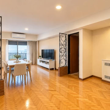 Venta departamento 3 ambientes con Balcón en Caseros Centro - Vista Abierta