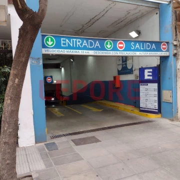 Cochera en Recoleta