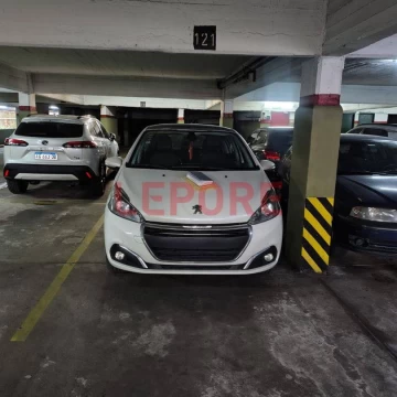 Venta de Cochera en Barrio Norte