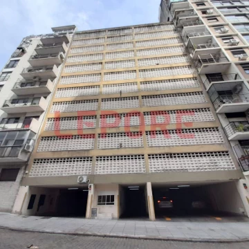 Cochera en venta Recoleta 