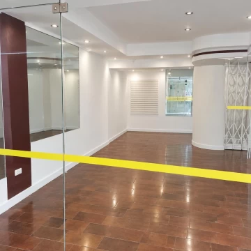 LOCAL COMERCIAL EN MOLICENTRO (609-563-3)