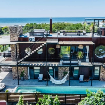 Casa en El Chorro, Punta del Este – piscina climatizada y apartamento independiente