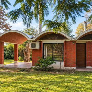 Casa de 3 ambientes en Los Álamos Country Club, Pilar