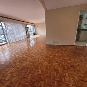 Venta - 4 Ambientes más Escritorio Cochera y baulera - Paseo del Angel