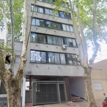 Departamento en venta en La Plata. 2 ambientes cercano a facultados.