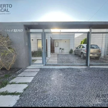 Casa moderna dos dormitorios apta banco