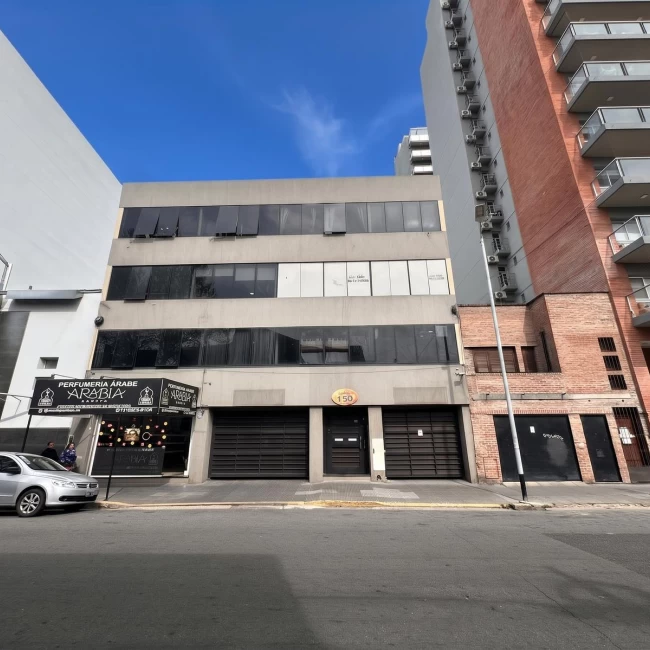 Edificio Comercial de oficinas y cocheras. Avellaneda centro