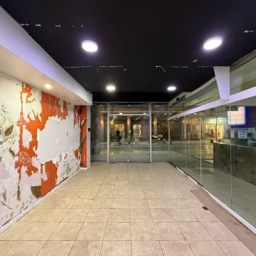 Gran Local en alquiler - Retiro - 315 m2