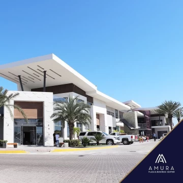 Local en renta en PLAZA AMURA fte a Plaza Galerias