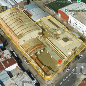 Galpón Logístico Industrial sobre Avenida Mitre 