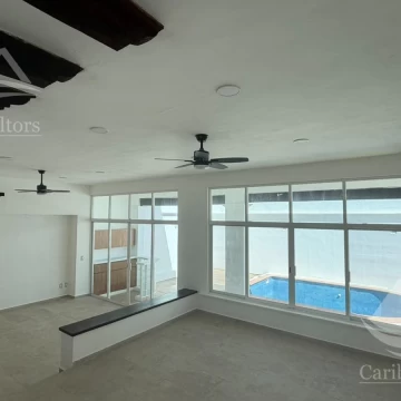 Casa en Venta en Sm 11