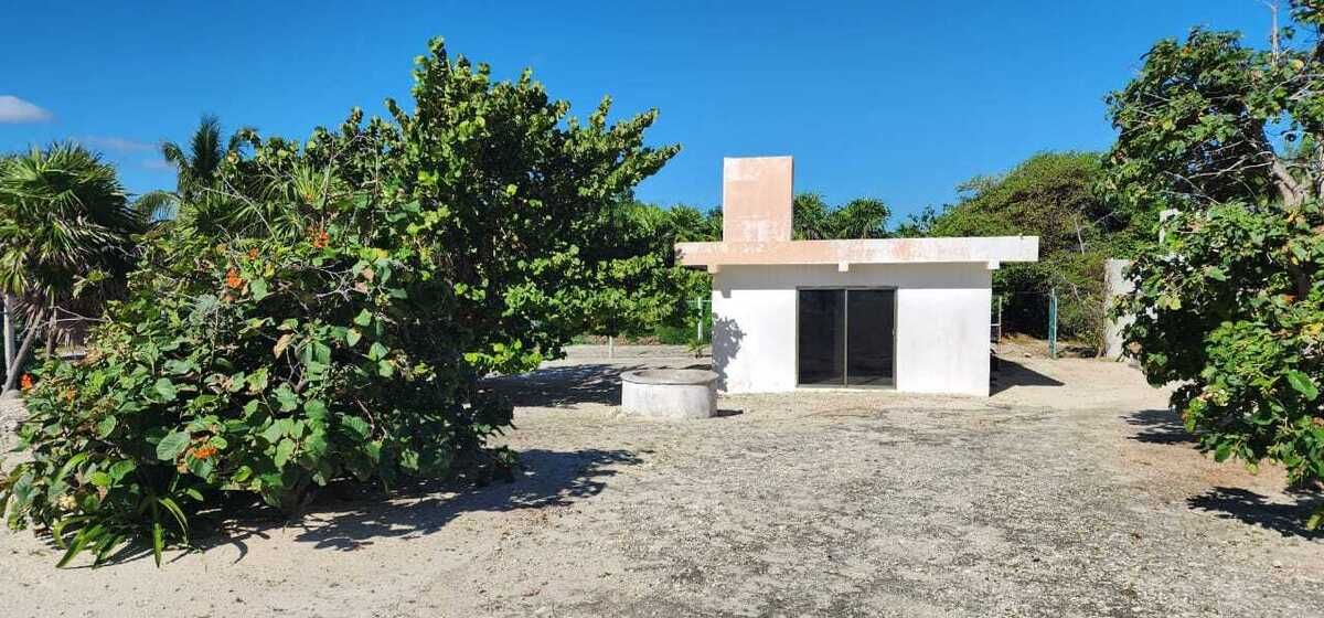 TERRENO CON CUARTO