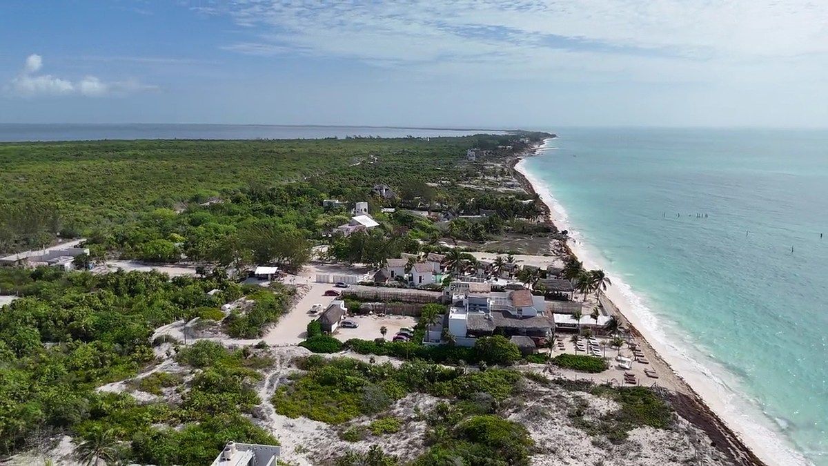 TERRENOS FRENTE AL MAR ISLA BLANCA