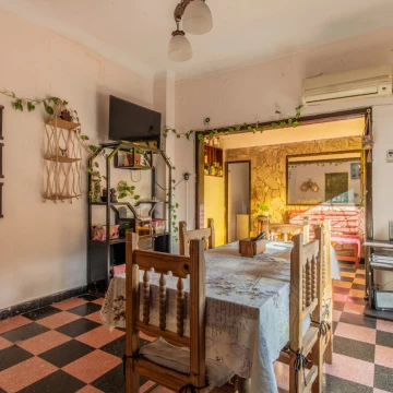 VENTA PH 4 AMBIENTES AL FRENTE C/TERRAZA PROPIA Y ENTRADA INDEPENDIENTE EN CIUDADELA