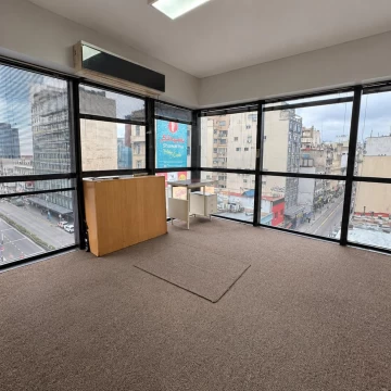 Oficina de 4 ambientes en venta/alquiler en San Nicolás – Excelente ubicación