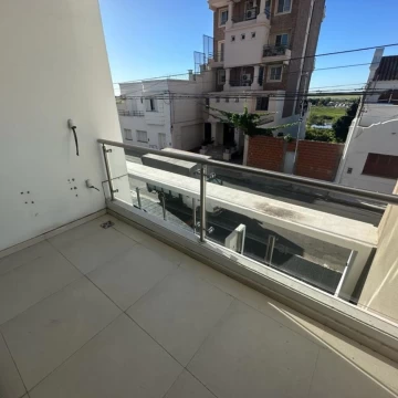 Departamento en venta en Colón 15