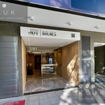 Departamento monoambiente divisible en alquiler AMOBLADO luminoso con balcon 