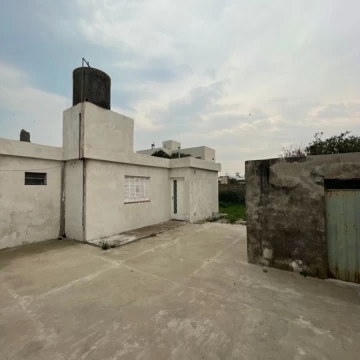 Casa en venta en Brown 272