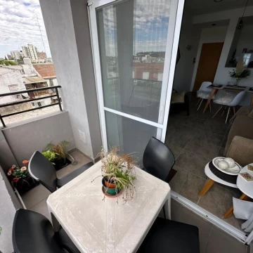Departamento en venta en Alvear 214