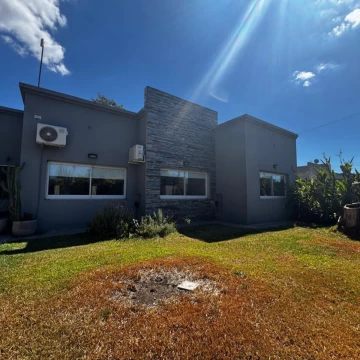 Casa en venta en Calle 2 1431