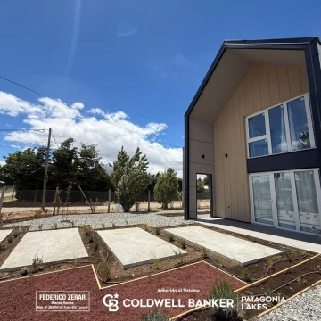 Venta CASA DUPLEX 3 amb 80m2 a 200m del lago - Bariloche - APTA CREDITO