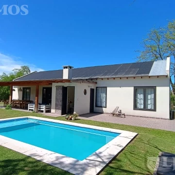 MUY LINDA CASA  ESTILO CAMPO EN FATIMA - ALQUILER DICIEMBRE 2026 / ENERO, FEBRERO Y MARZO 2027