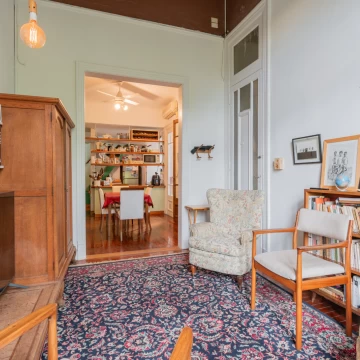 PH 4 ambientes, primer piso al frente con balcon y terraza. Entrada independiente - Caballito Norte