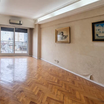 VENTA 3 AMBIENTES   DEPENDENCIA | 88 M² | BALCÓN AL FRENTE | AV. CORRIENTES ALMAGRO