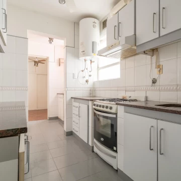 Departamento de 3/4 ambientes inmejorable ubicación en Caballito