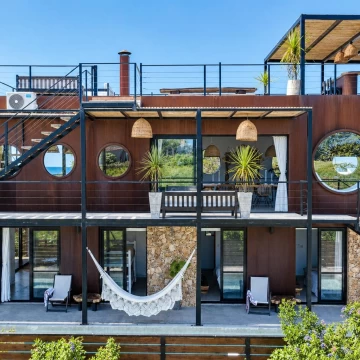 Casa en Punta Piedra