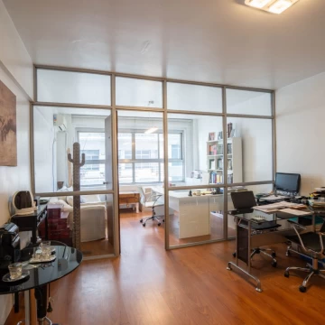Oficina Monoambiente con Baño Privado en zona Tribunales – Ideal Profesionales o Inversión