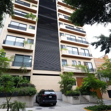Departamento en venta en Country Club de 2 pisos